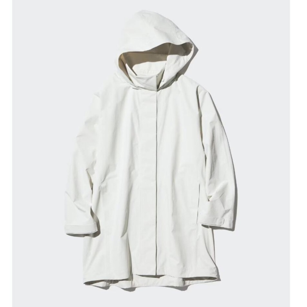 UNIQLO Blacktech Ivory Jacket